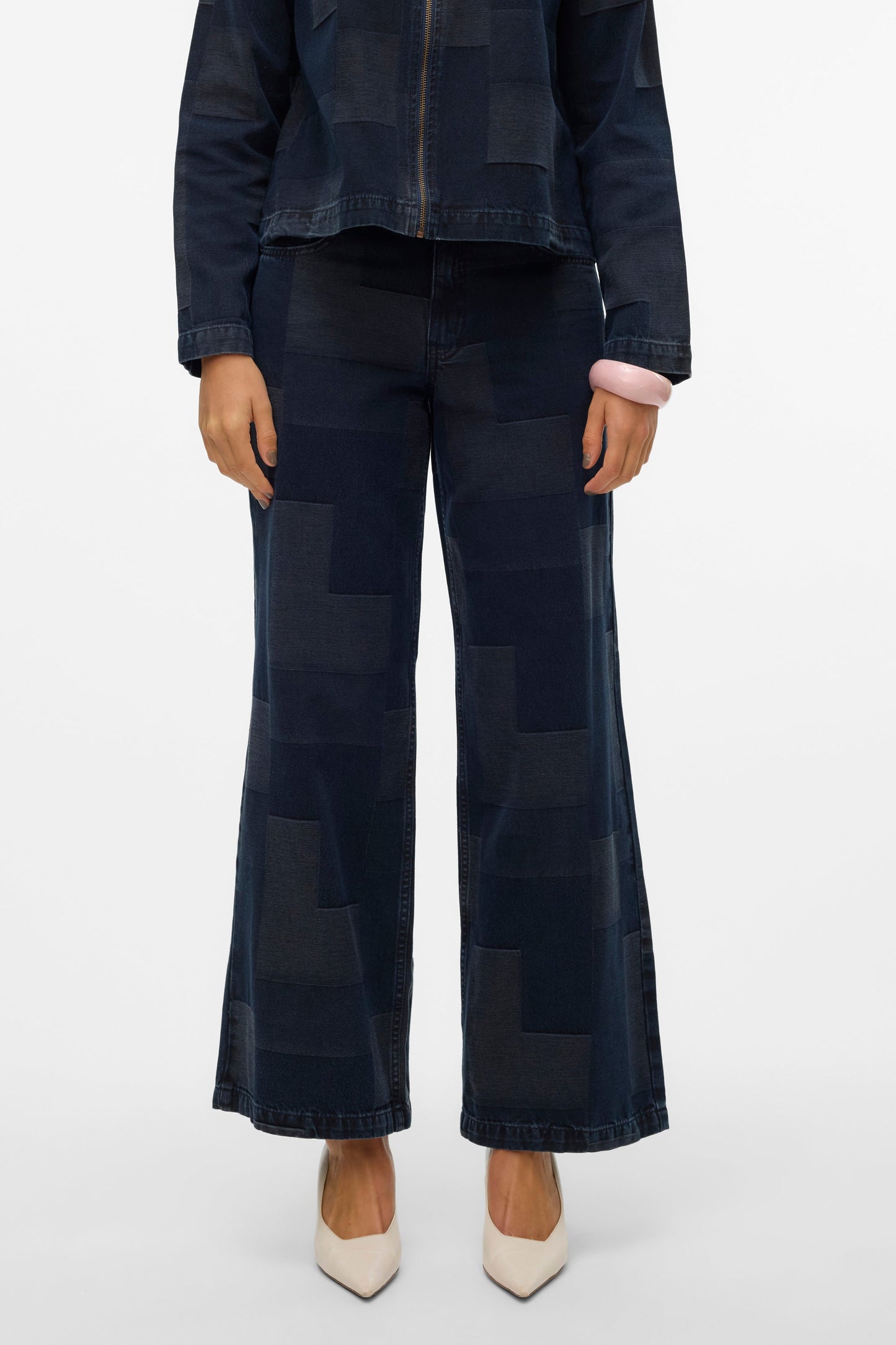 Donkerblauwe Wijdere Jeans van VERO MODA®
