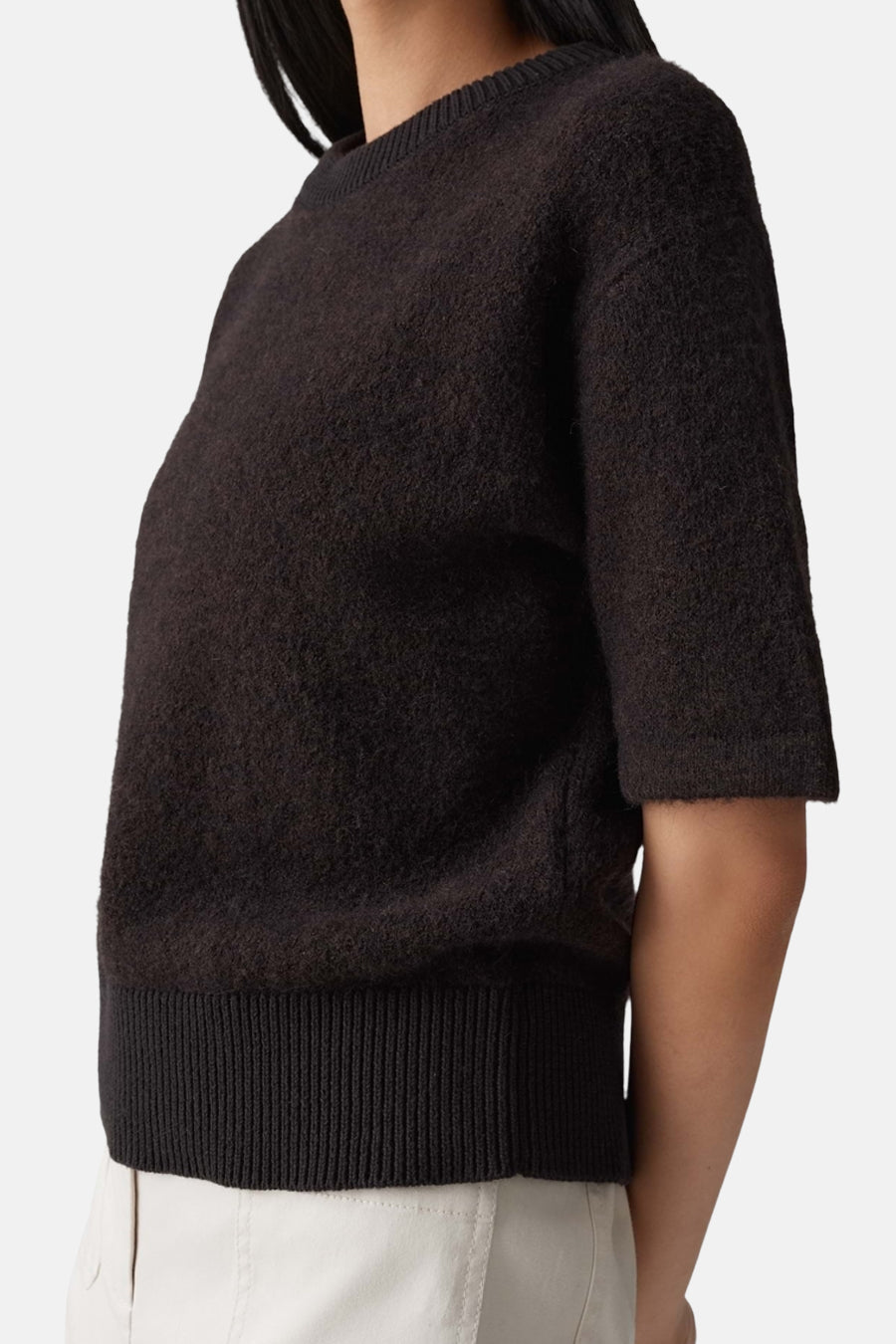 Brown Pullover