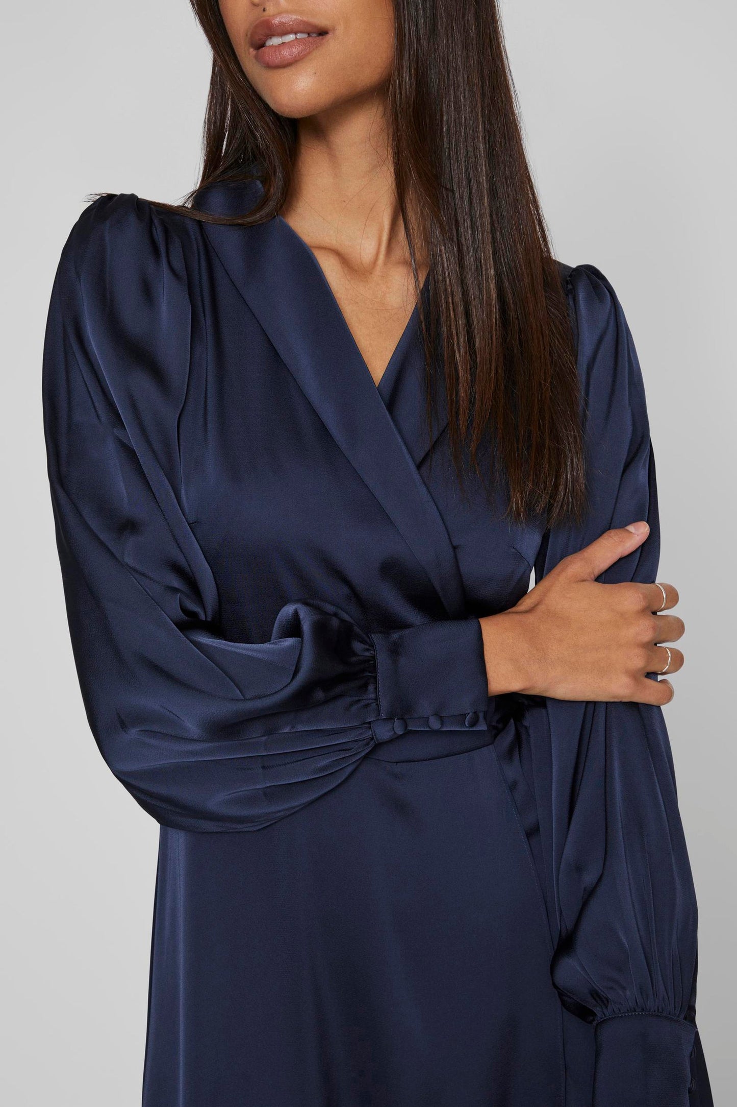 Lang Blauw Kleedje