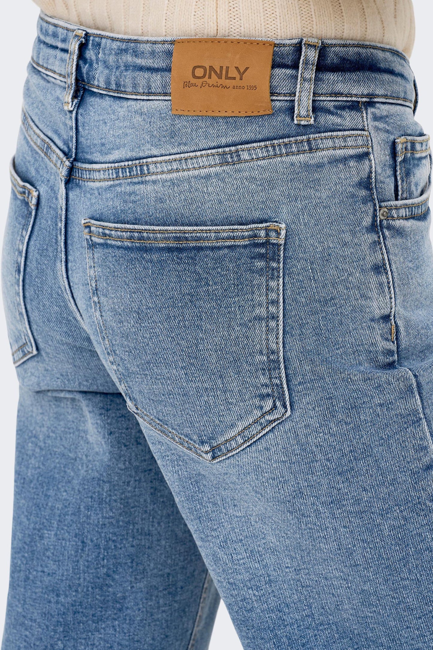 JUICY - Mid Blue Denim Jeans