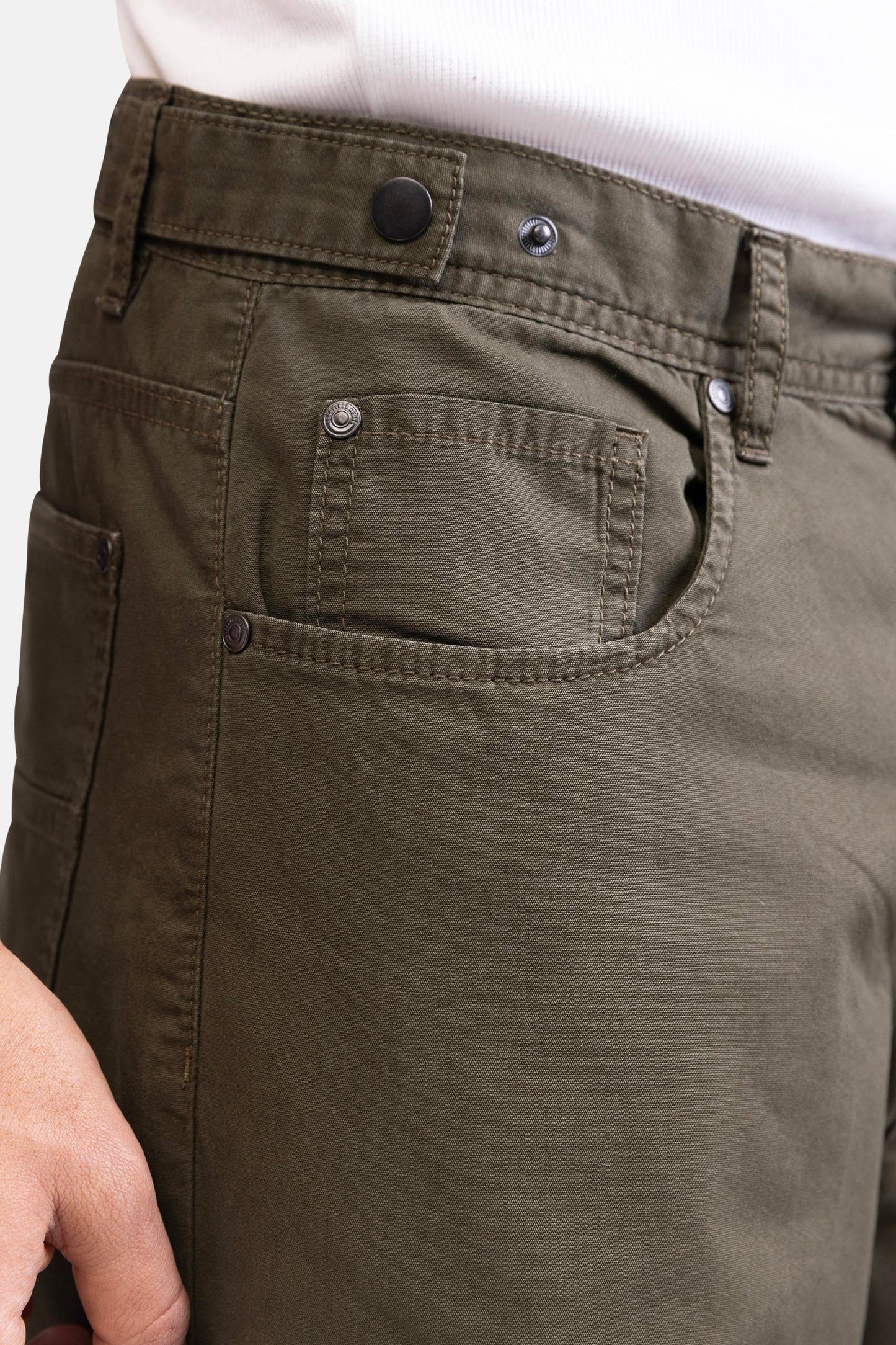 Groene Broek - HERDEFINIËREDE REBEL
