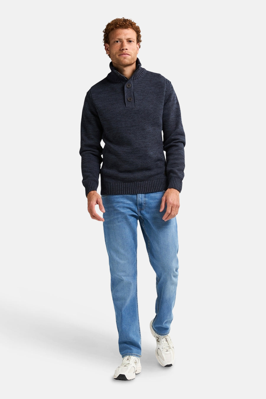 Blauwe trui met ronde hals