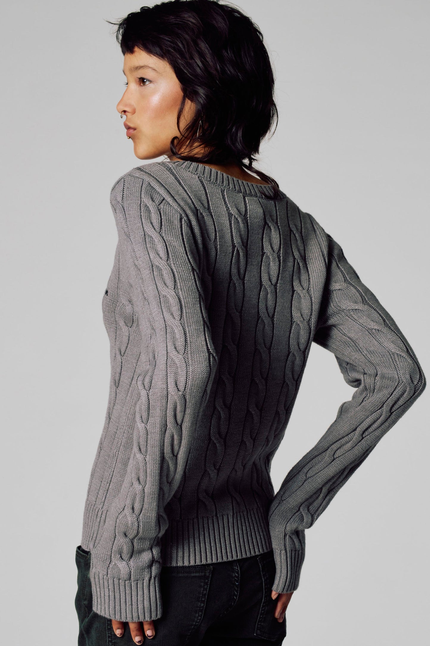 Pull met V-hals - grijs