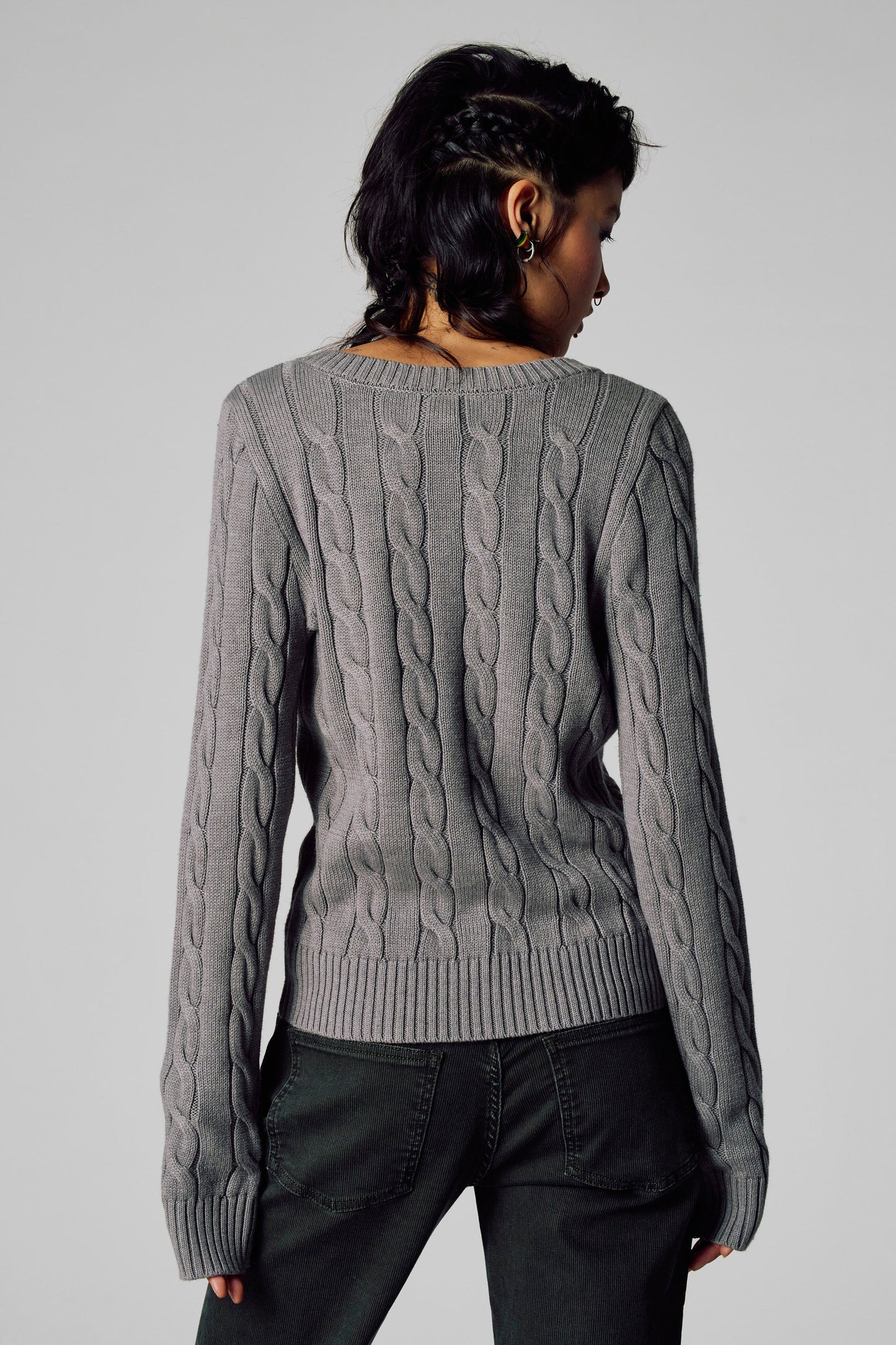 Pull met V-hals - grijs