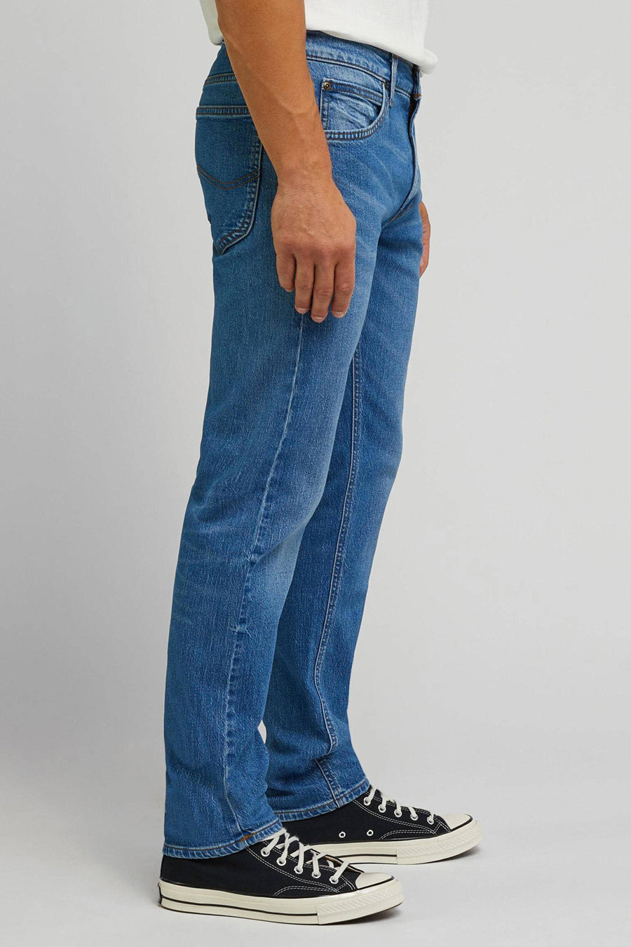 DAREN - Classic Mid Blue Denim