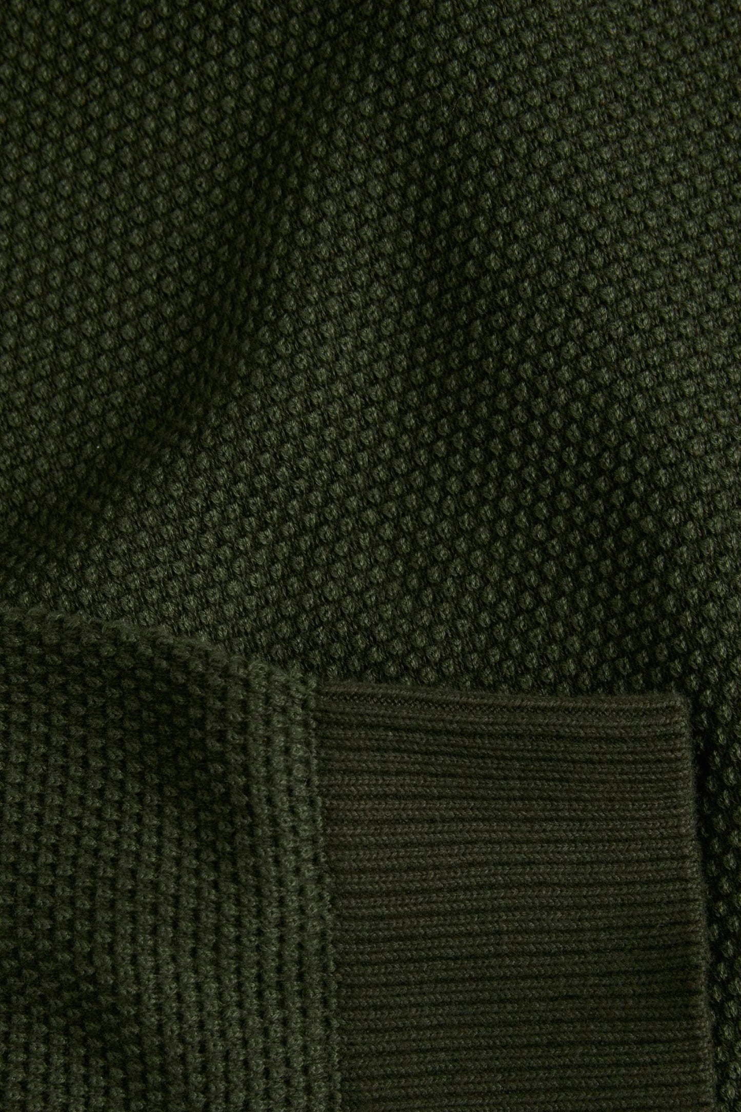 Groene trui met ronde hals