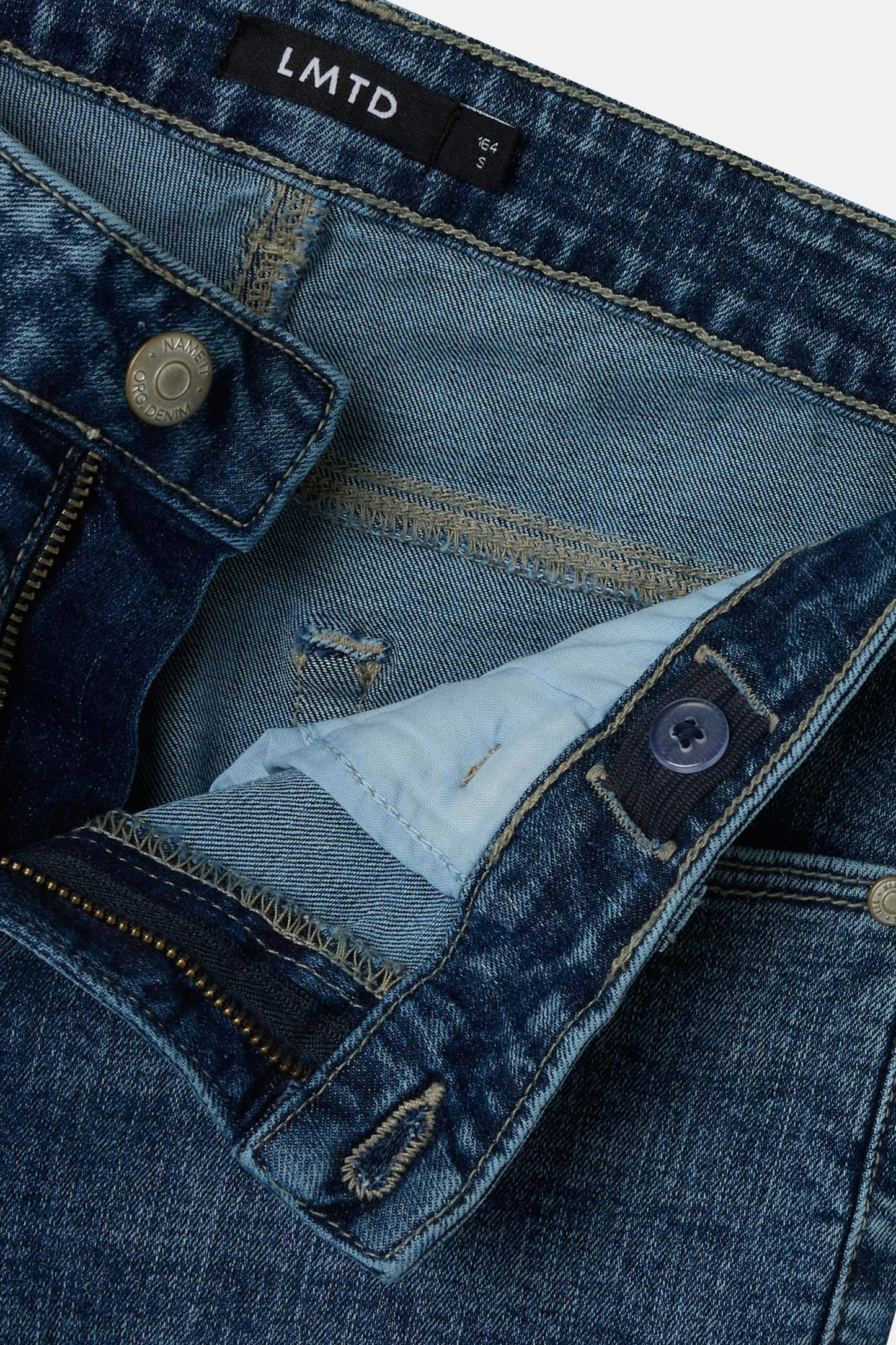 BLI - Lichtblauwe Denim
