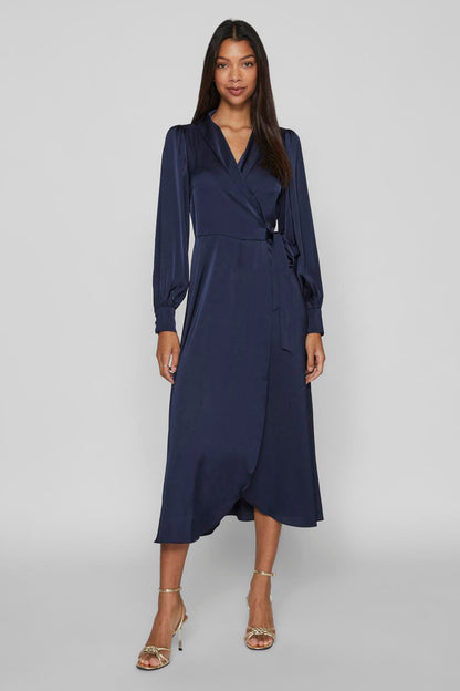 Lang Blauw Kleedje