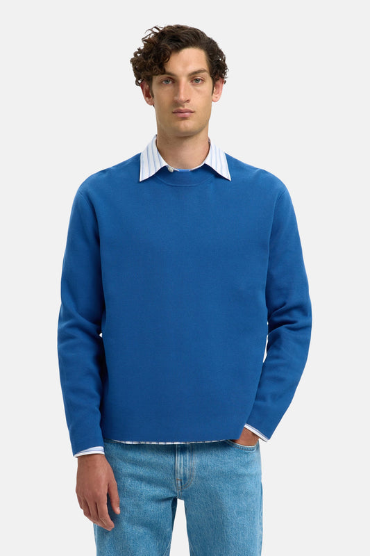 Blauwe trui met ronde hals