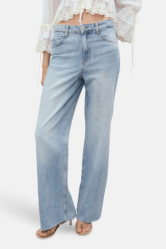 Lichteblauwe Denim Wijd Jeans - MANGO