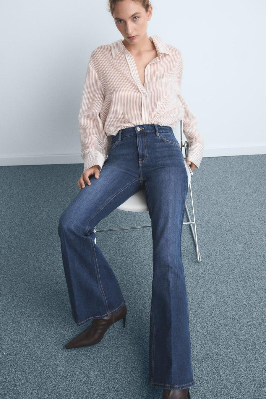 Flared jeans donkerblauwe denim - MANGO