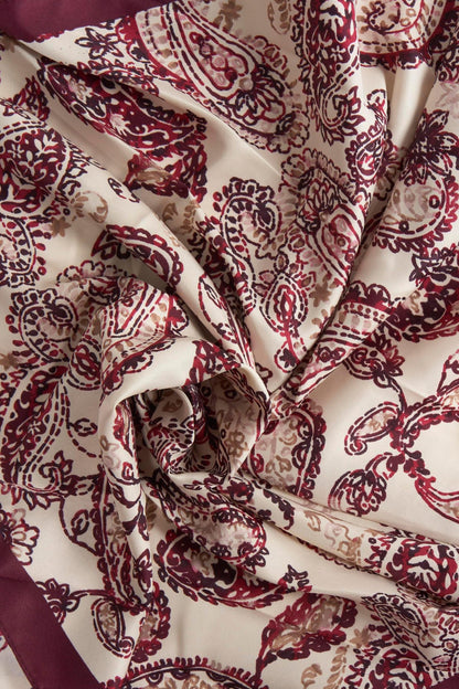 Bordeaux Scarf