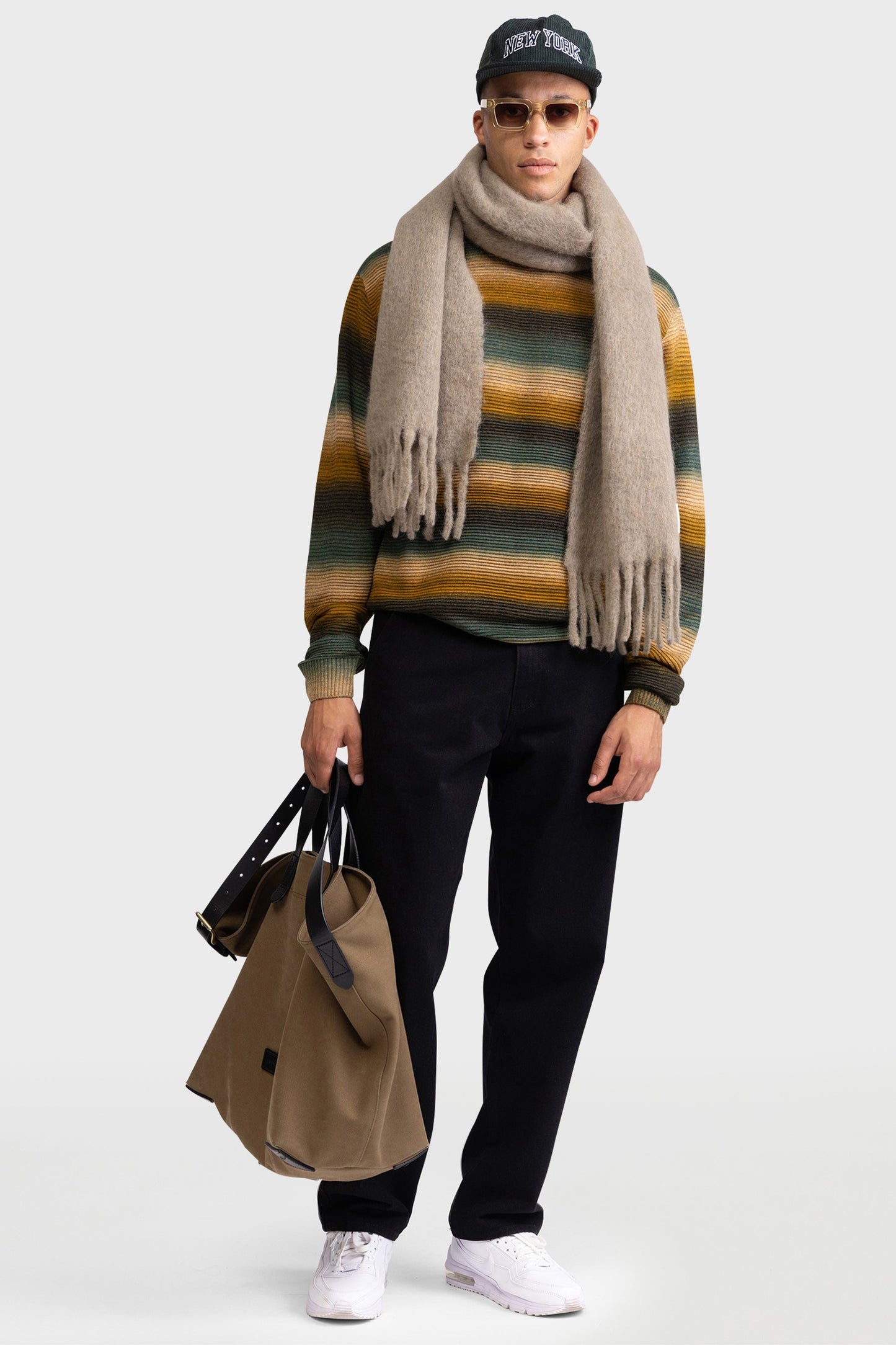 Bruine ronde hals pullover