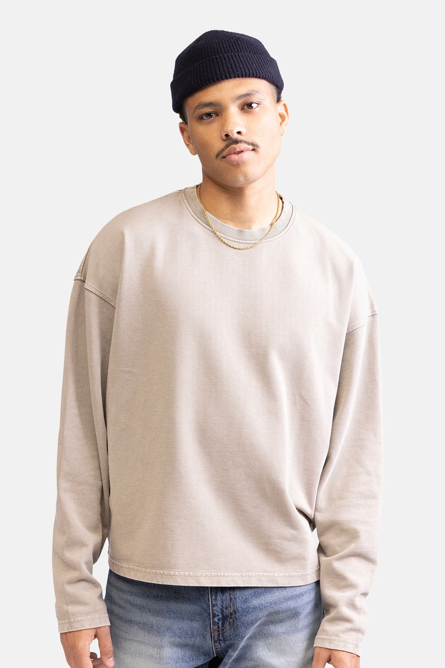 Ecru Ronde Hals Sweater - REDEFINED REBEL