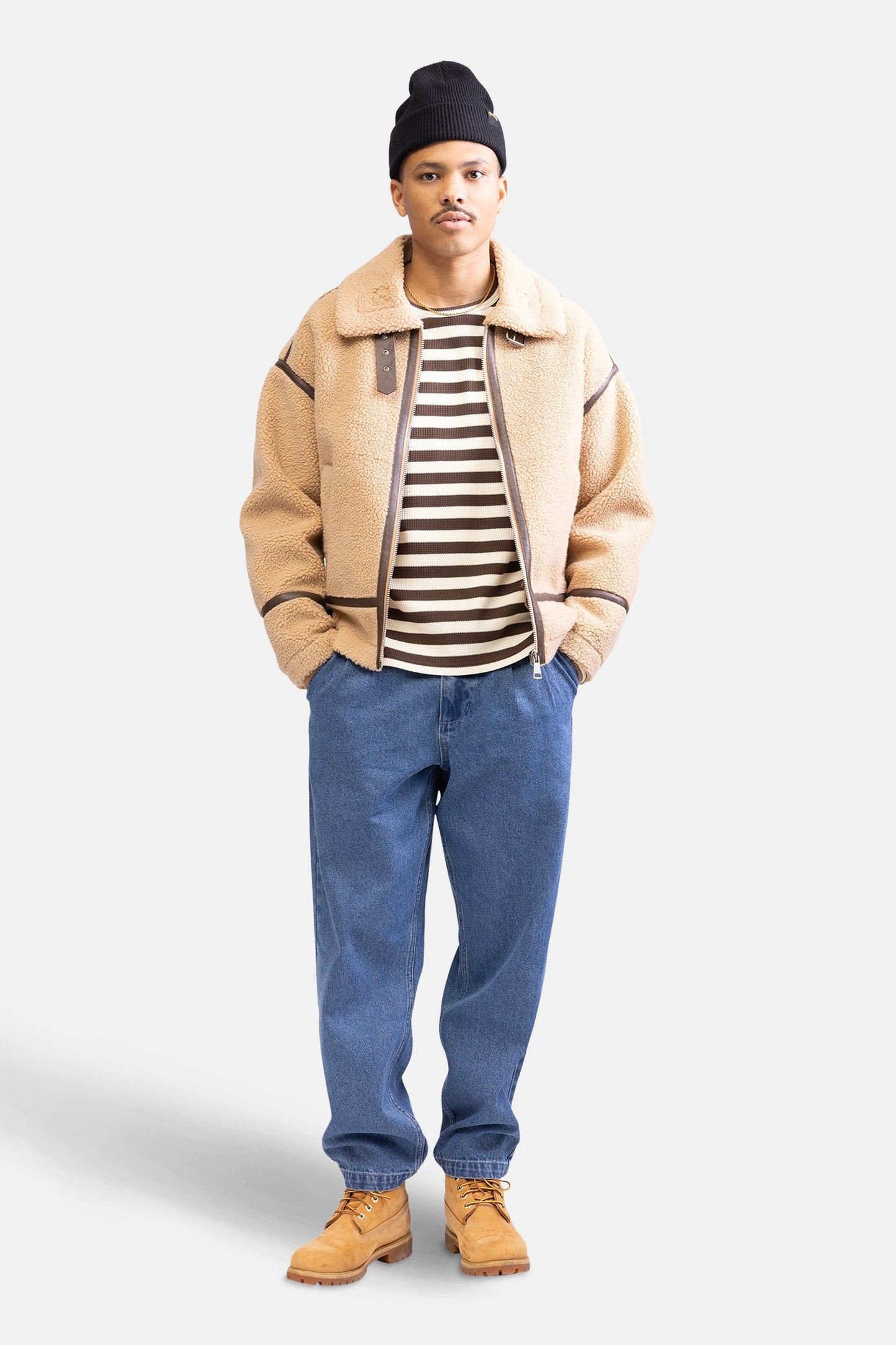 Jas (kort) beige - REDEFINED REBEL