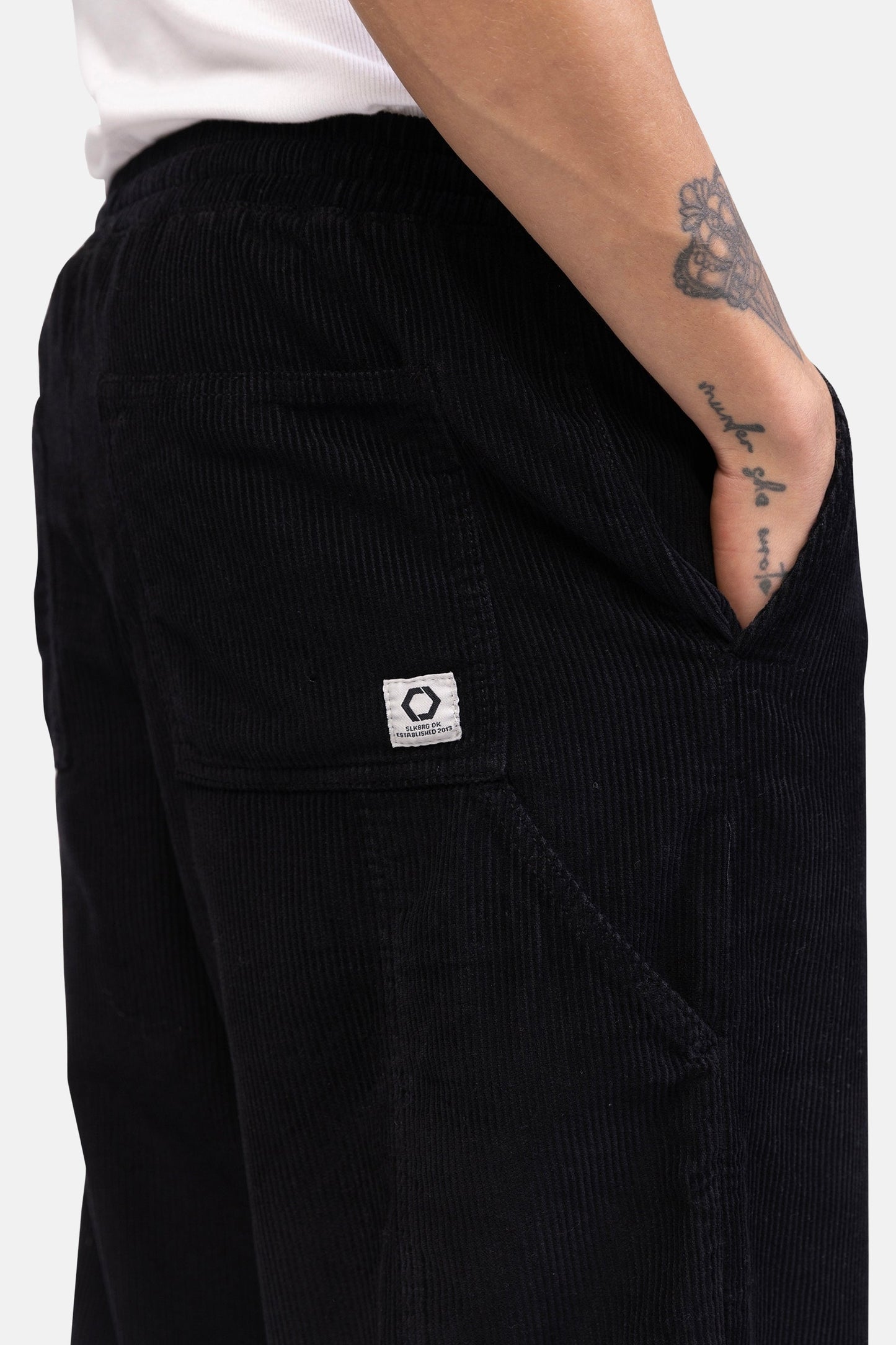 Zwarte Broek - REDEFINED REBEL