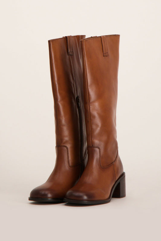 Bruine Schoenen