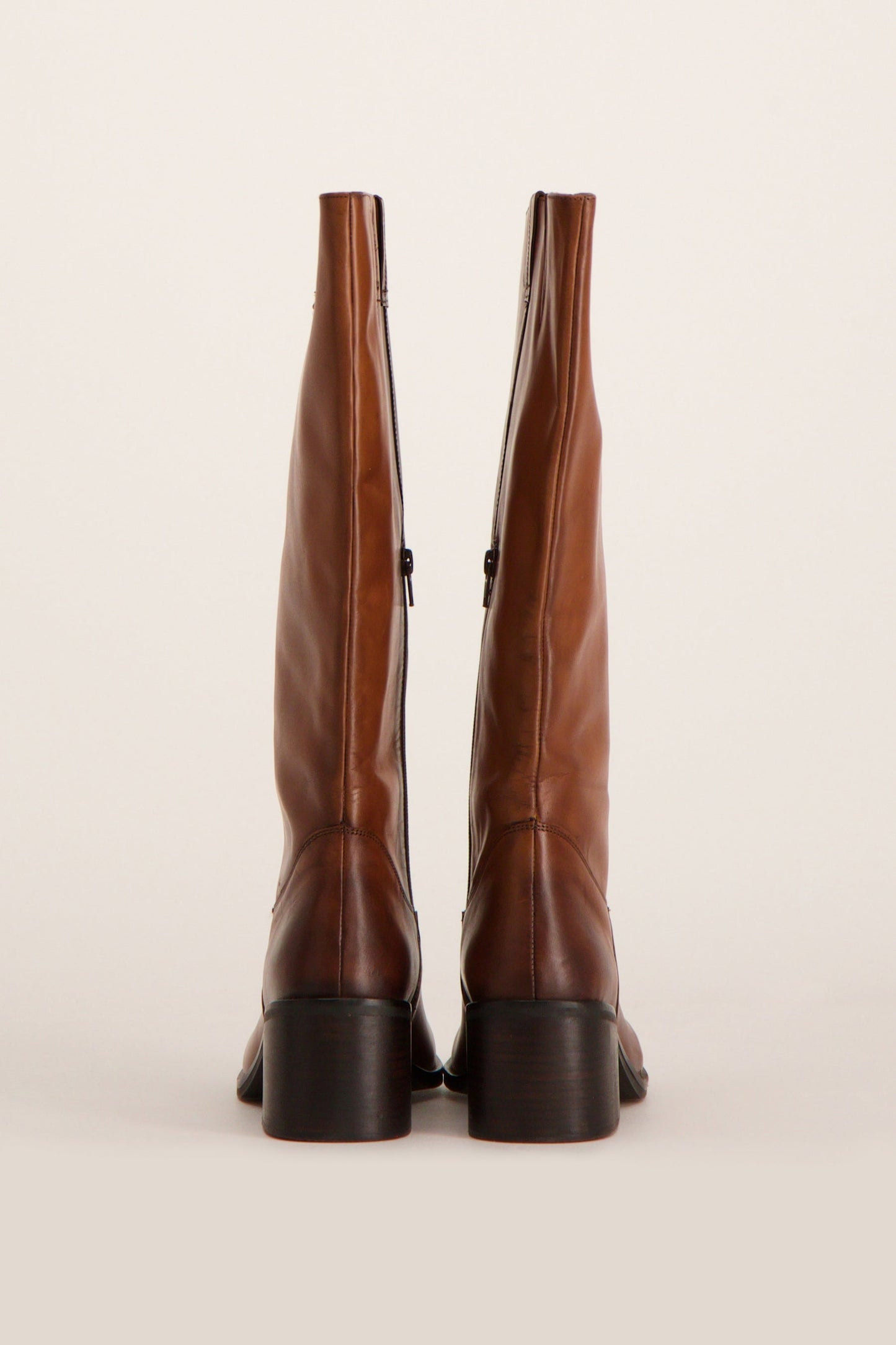 Bruine Schoenen