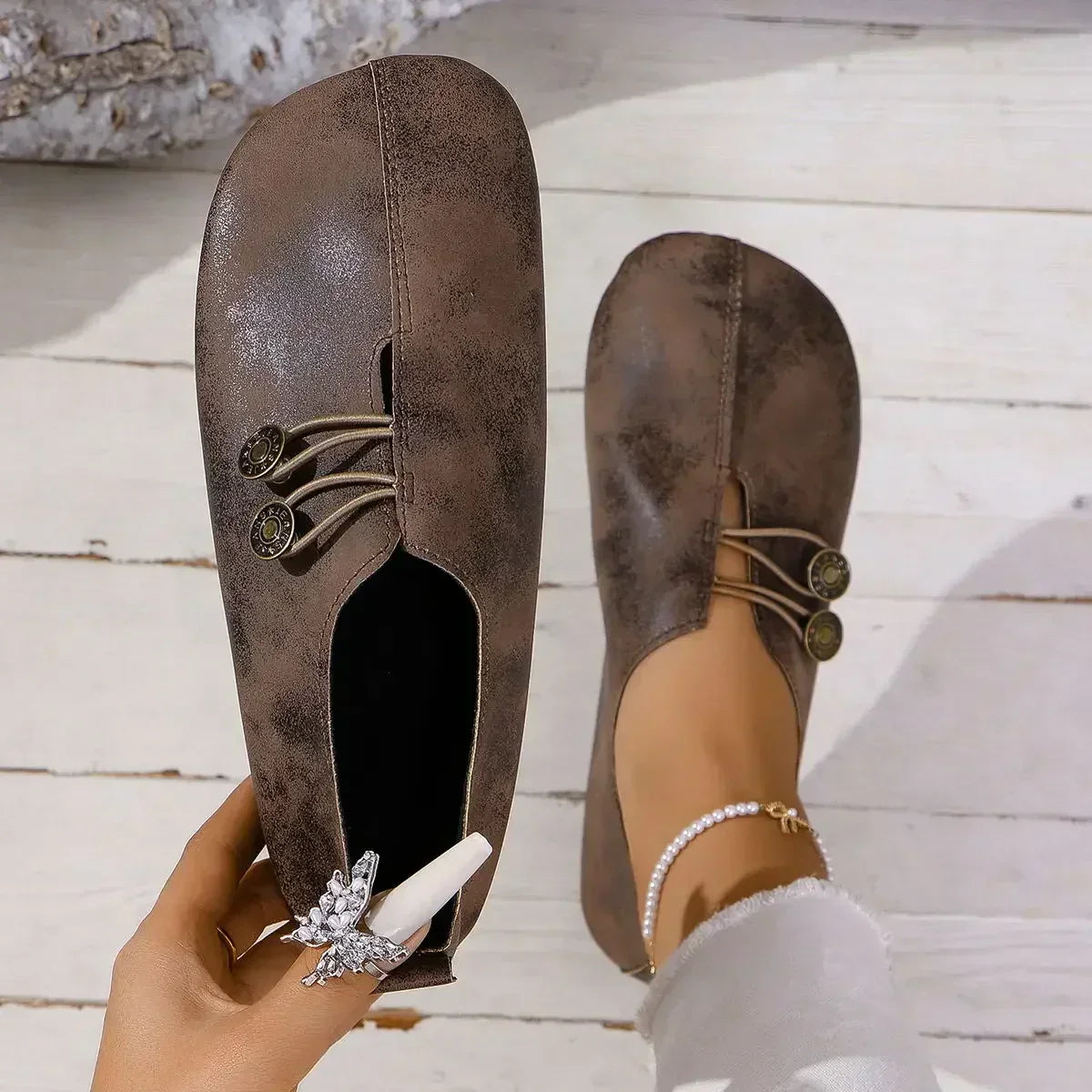 Elegante dames loafers met verfijnde afwerking en klassieke look